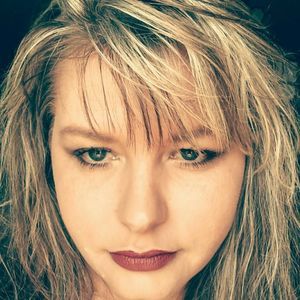 Meet your Posher, Vicki